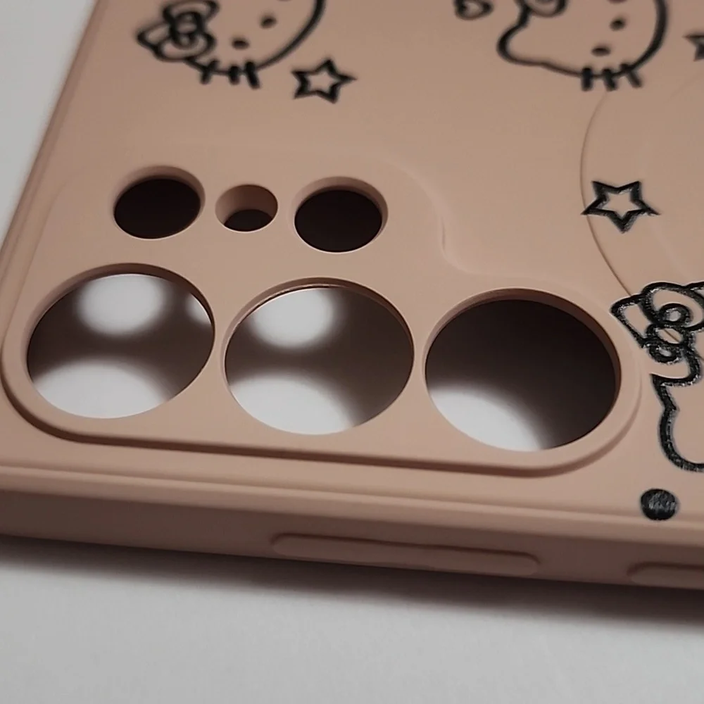 Brand new Samsung Galaxy S25 Ultra Hello Kitty Magsafe Silicone Phone Case
